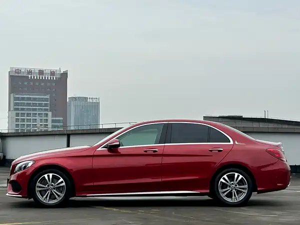 Mercedes-Benz C-Class 2018