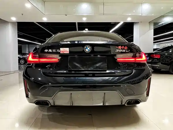 BMW 3 Series 2024