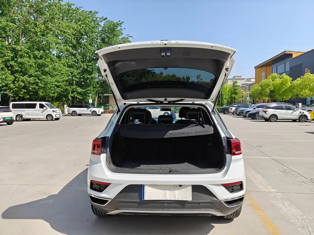 Volkswagen T-Roc 2020 — фото 13