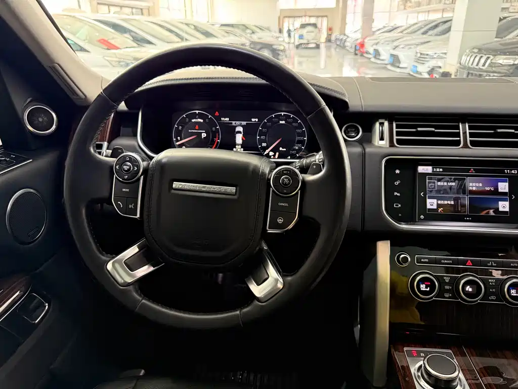 Land Rover Range Rover 2017 — фото 13