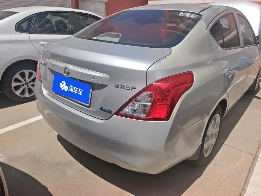 Nissan Sunny 2012 — фото 3