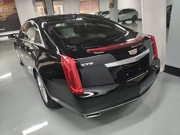 Cadillac XTS 2016