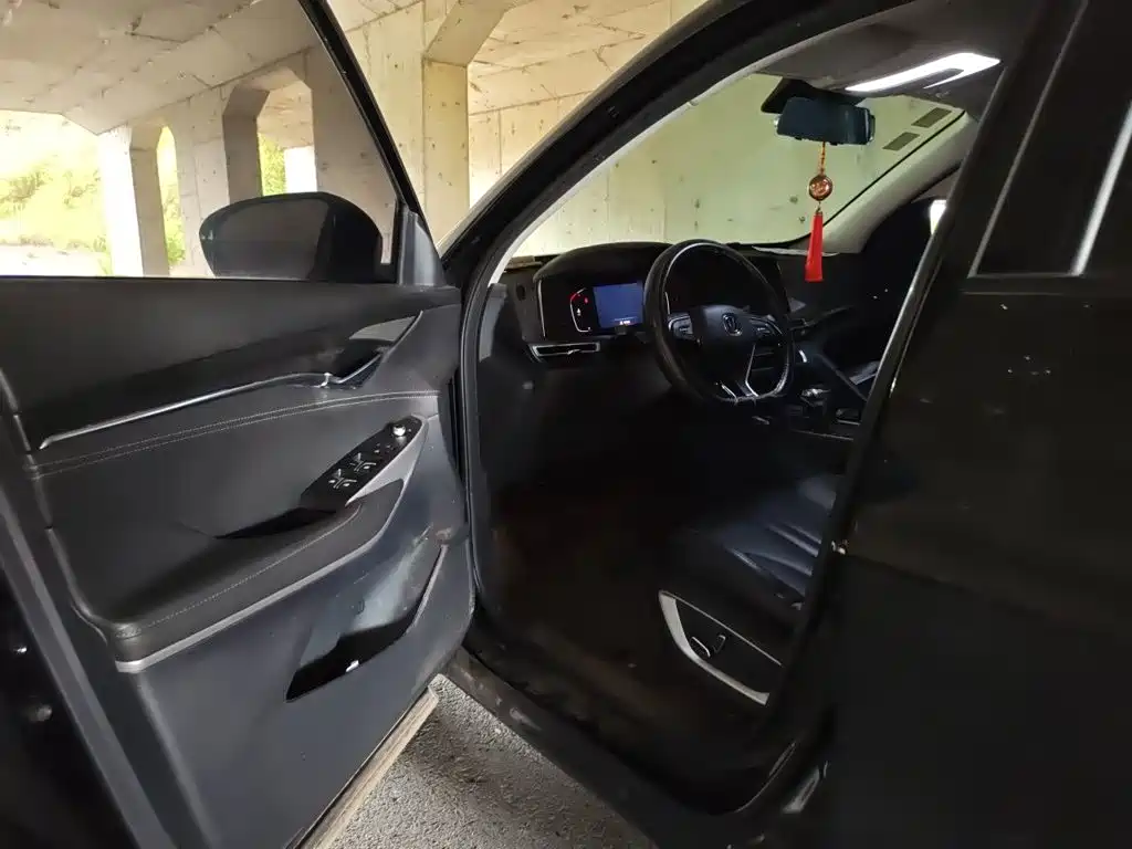 Changan CS75PLUS 2020 — фото 12
