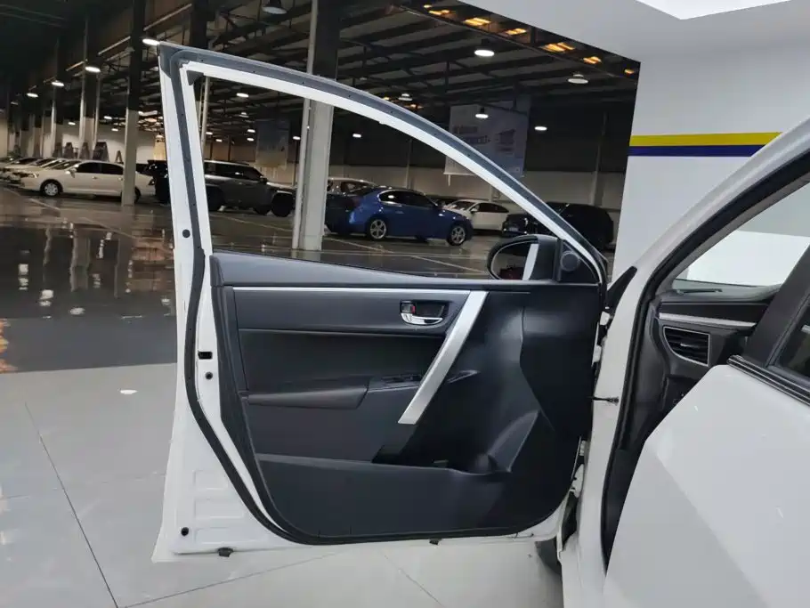 Toyota Corolla 2016