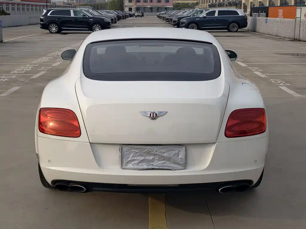 Bentley Continental 2013 — фото 14