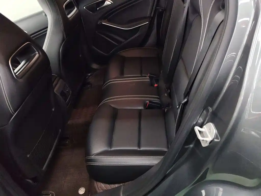 Mercedes-Benz GLA 2018 — фото 10