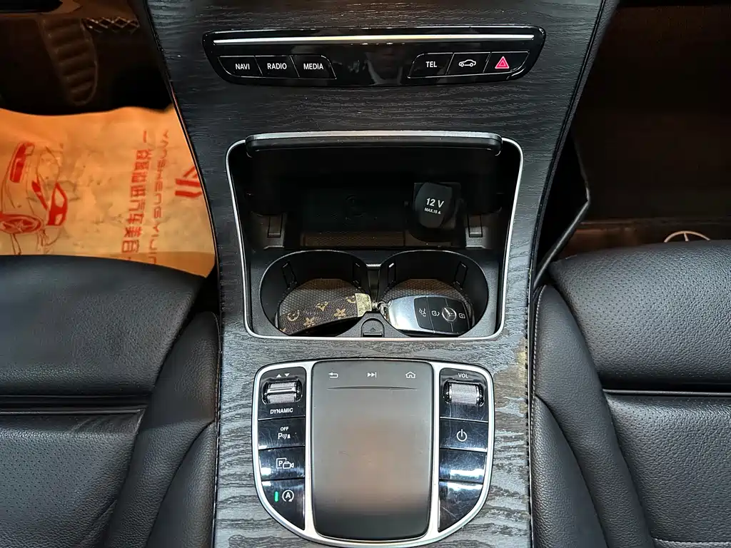 Mercedes-Benz C-Class 2019 — фото 12