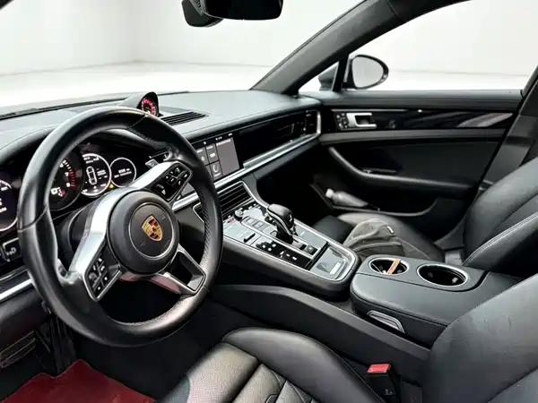 Porsche Panamera 2017