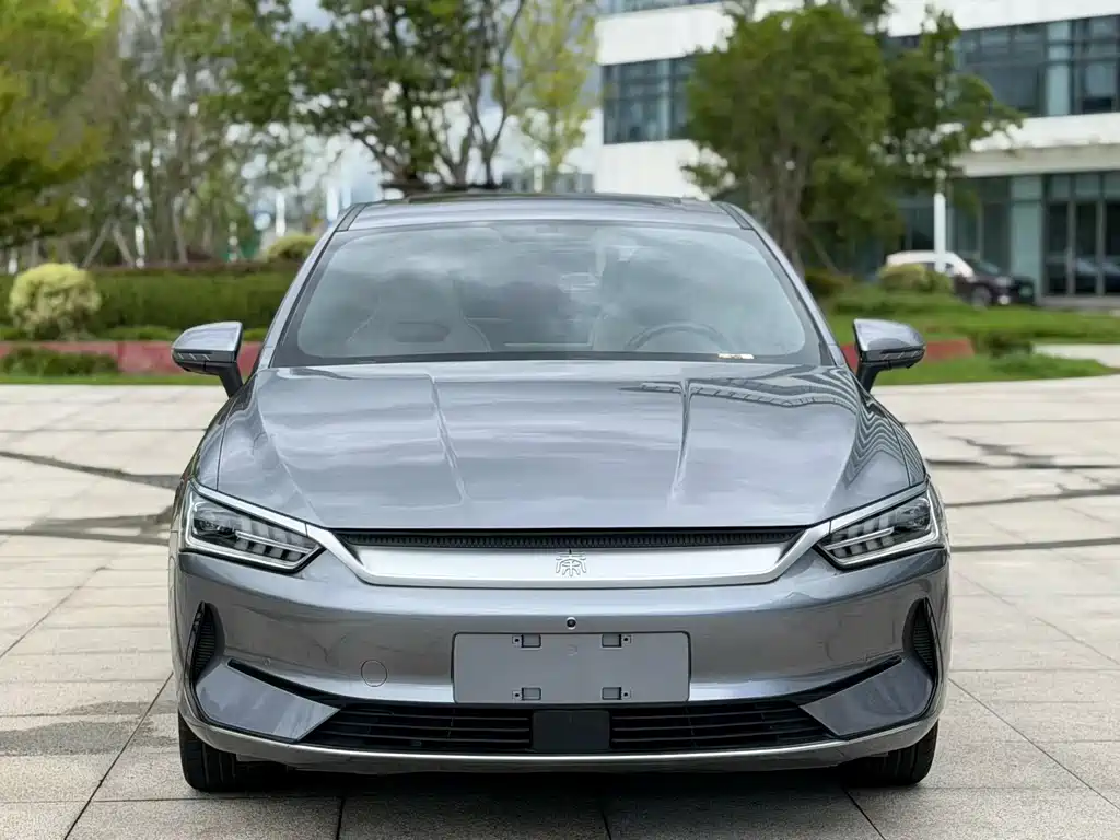 BYD Qin PLUS 2023 — фото 2