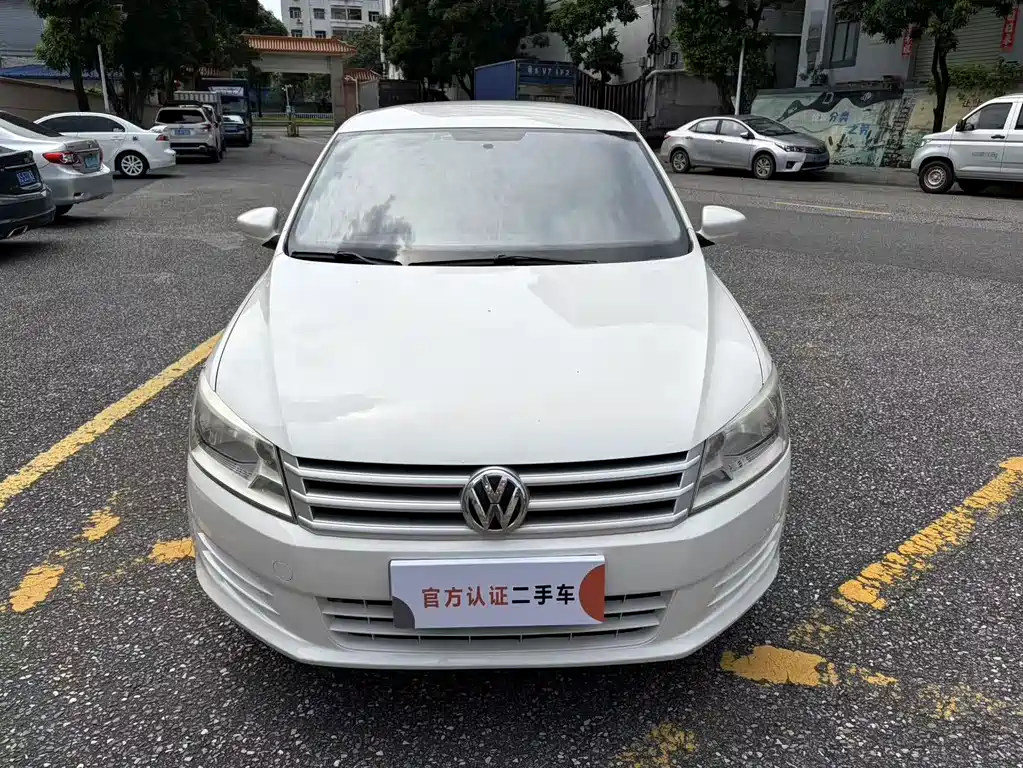 Volkswagen Santana 2013