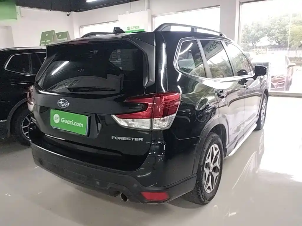 Subaru Forester 2019 — фото 7