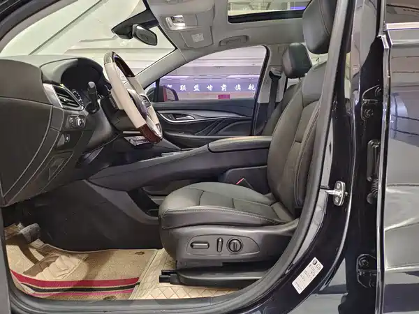 Buick Enclave 2022