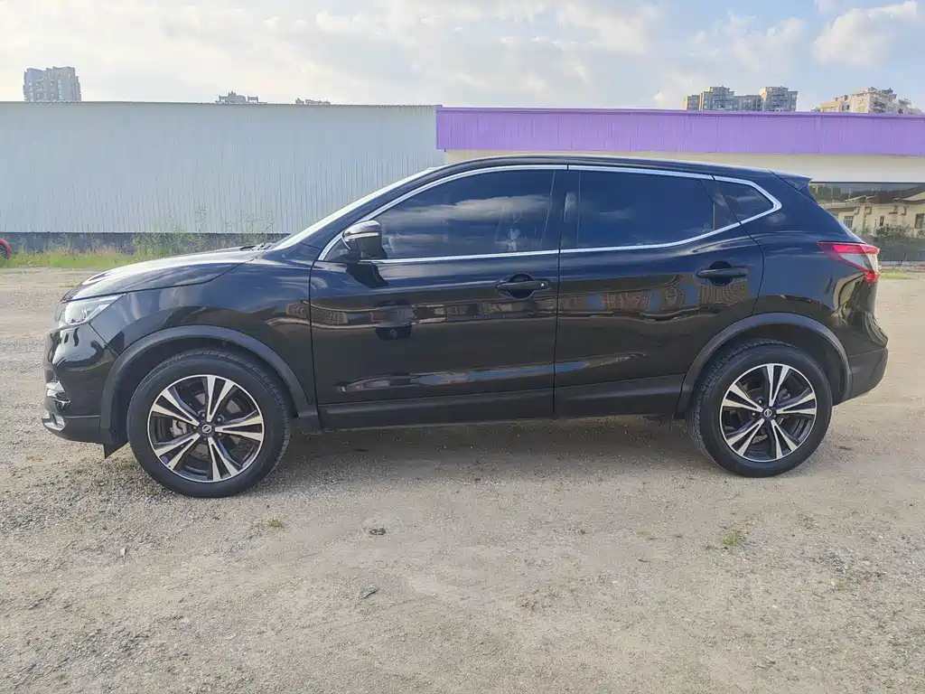 Nissan Qashqai 2021 — фото 12