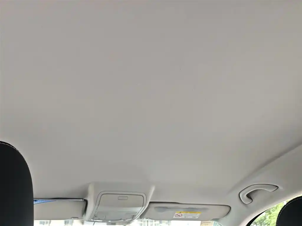 Volkswagen Tiguan 2018 — фото 18