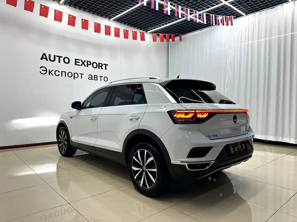 Volkswagen T-Roc 2023