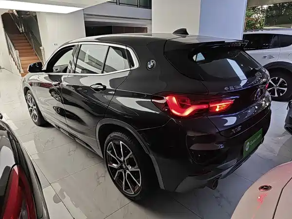 BMW X2 2021