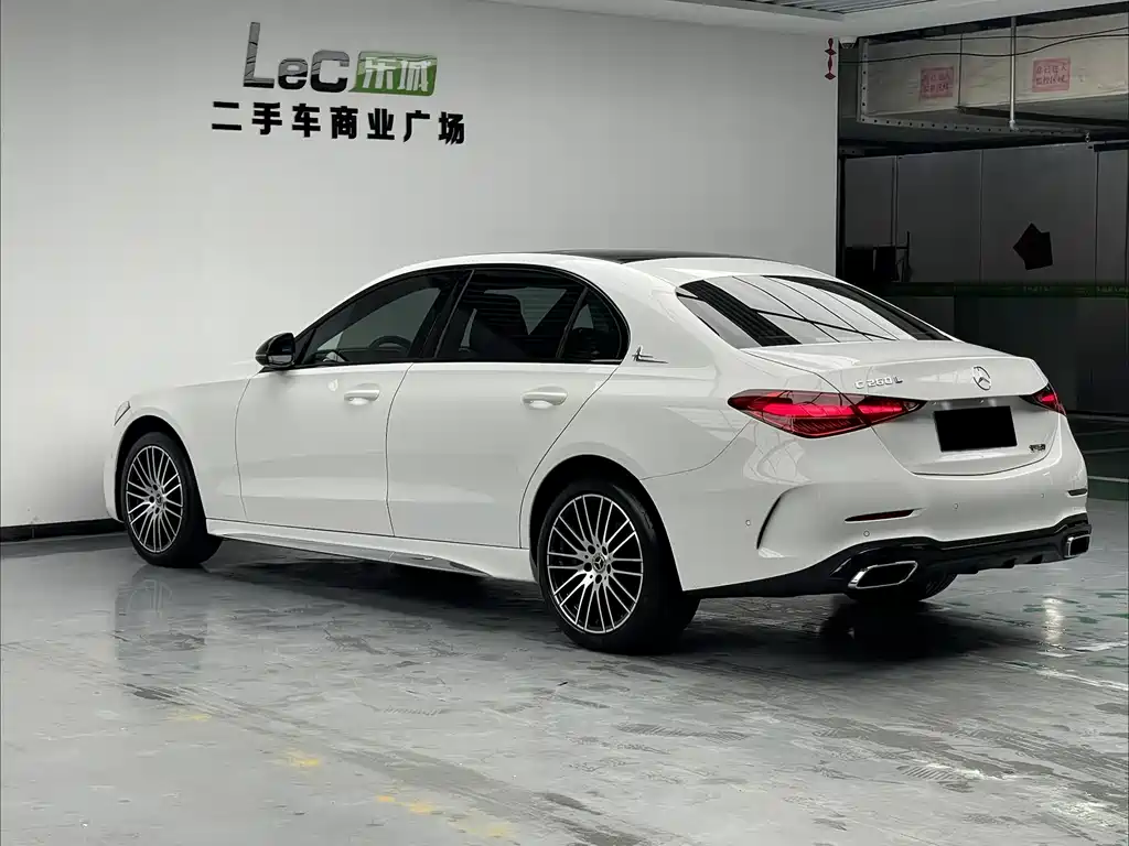 Mercedes-Benz C-Class 2022 — фото 4