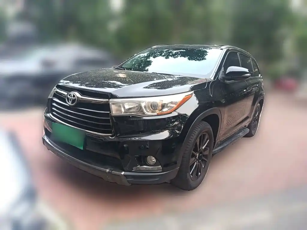Toyota Highlander 2017 — фото 1