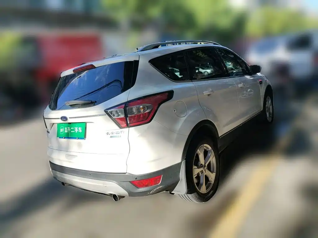 Ford Kuga 2018 — фото 6