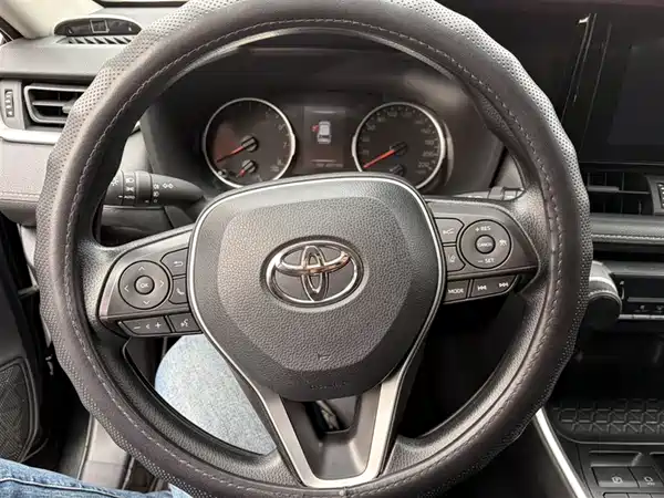 Toyota RAV4 2022