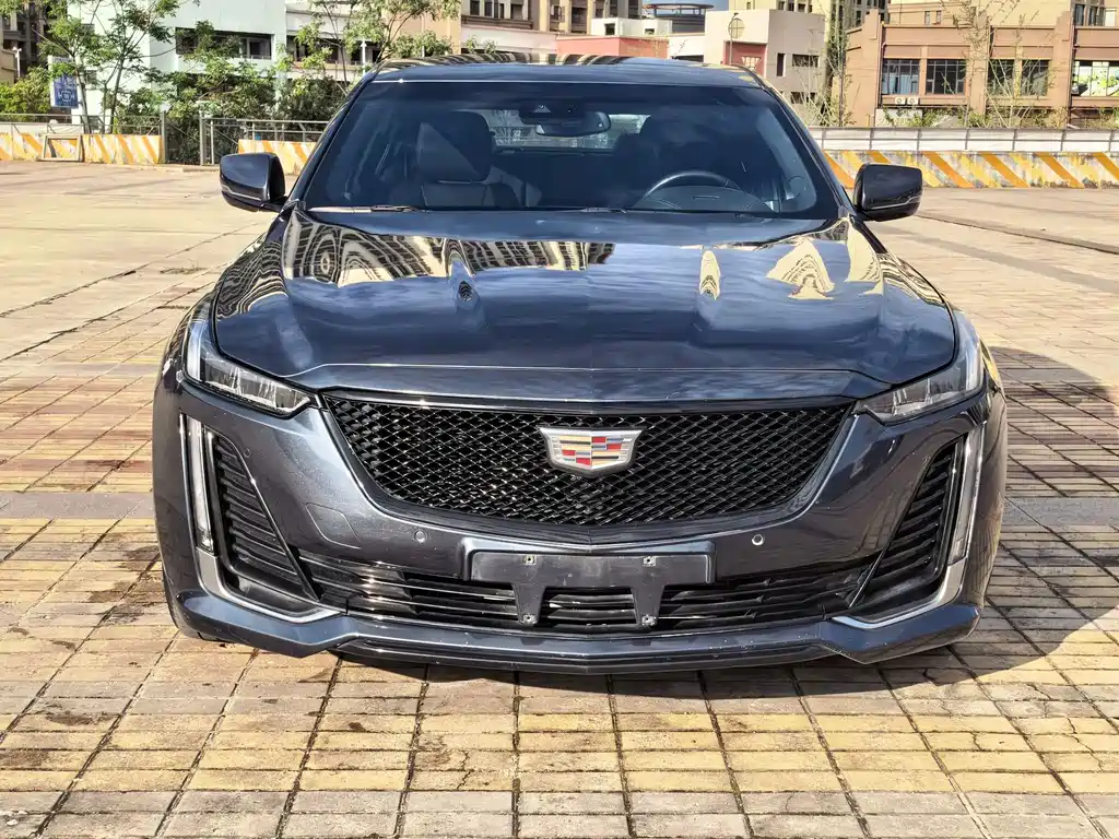 Cadillac CT5 2021 — фото 1