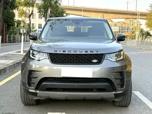 Land Rover Discovery 2018