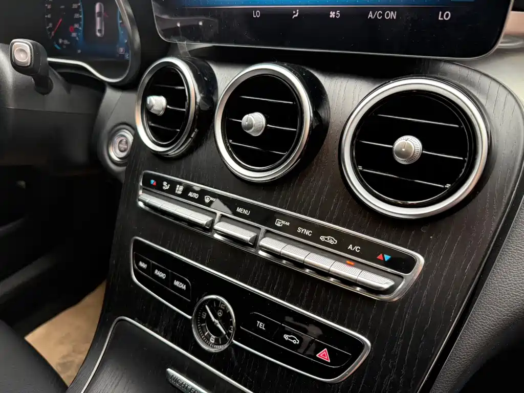 Mercedes-Benz C-Class 2021 — фото 11