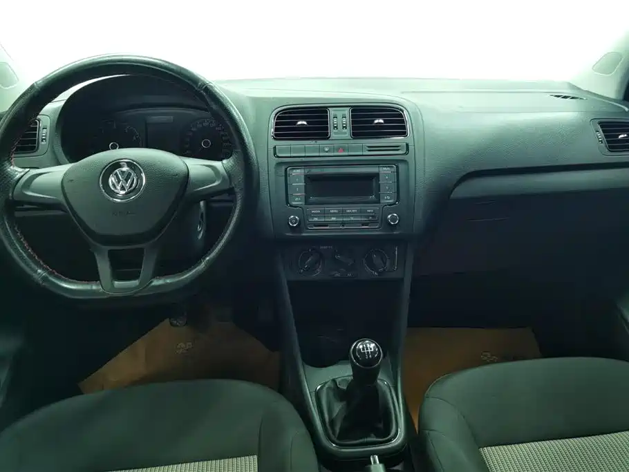 Volkswagen Polo 2018 — фото 12