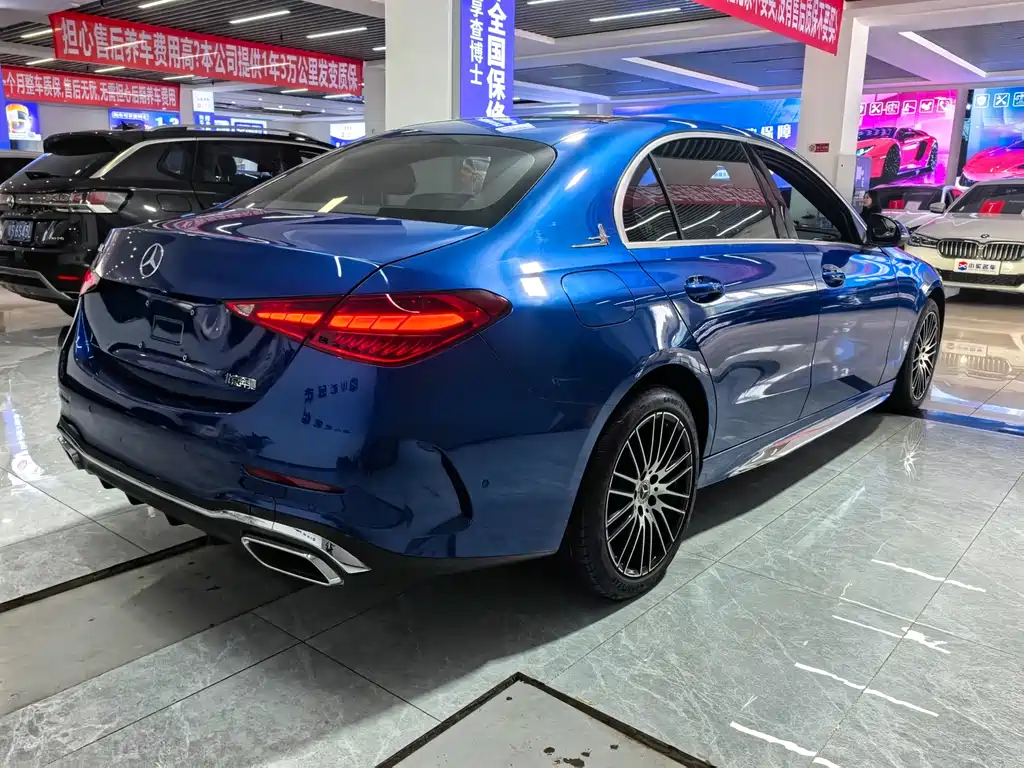 Mercedes-Benz C-Class 2022