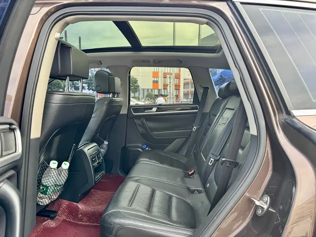 Volkswagen Touareg 2013