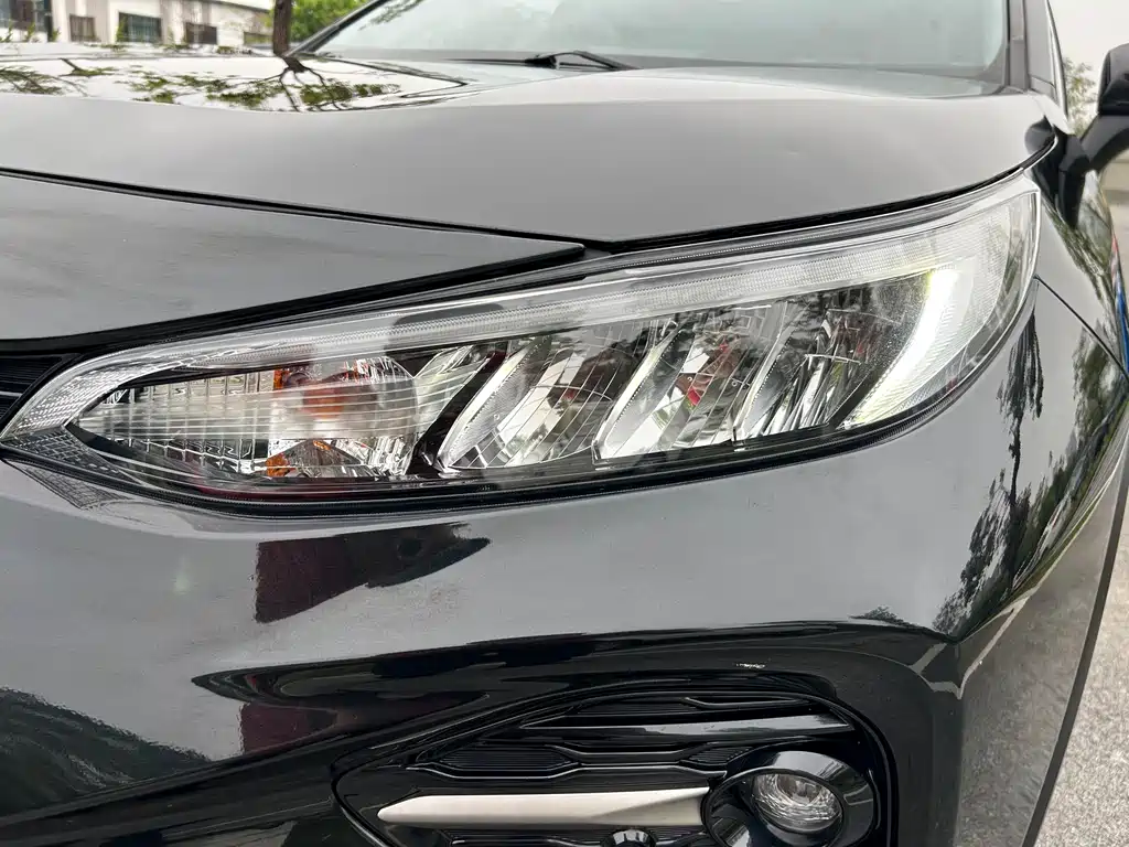 Toyota Wildlander 2022 — фото 11