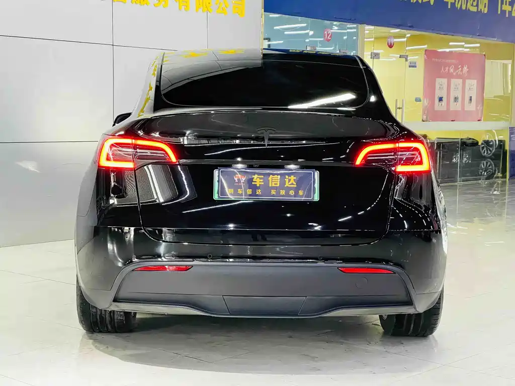 Tesla Model Y 2022 — фото 5