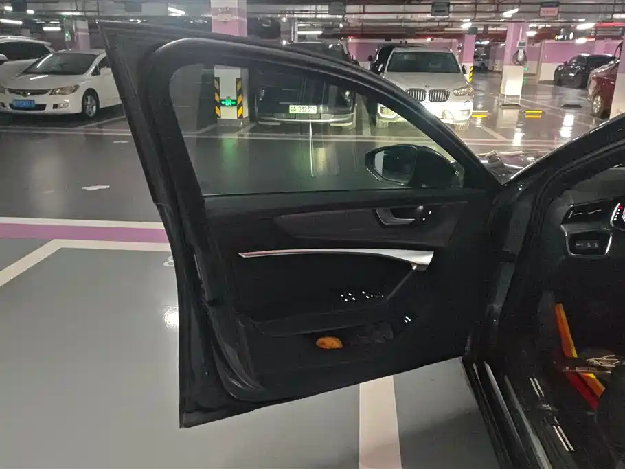 Audi A6L 2020