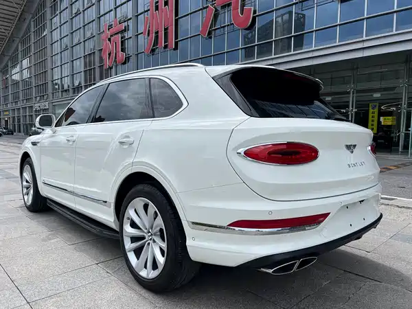 Bentley Bentayga 2022