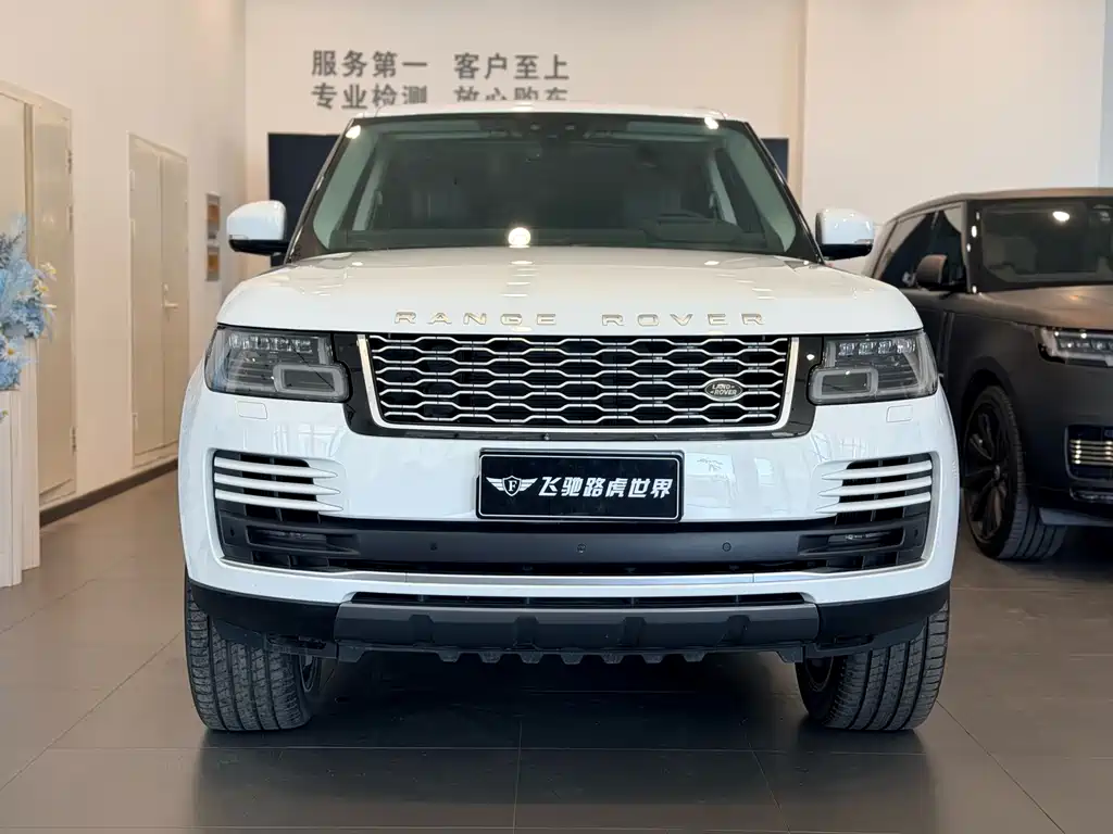Land Rover Range Rover 2020 — фото 2