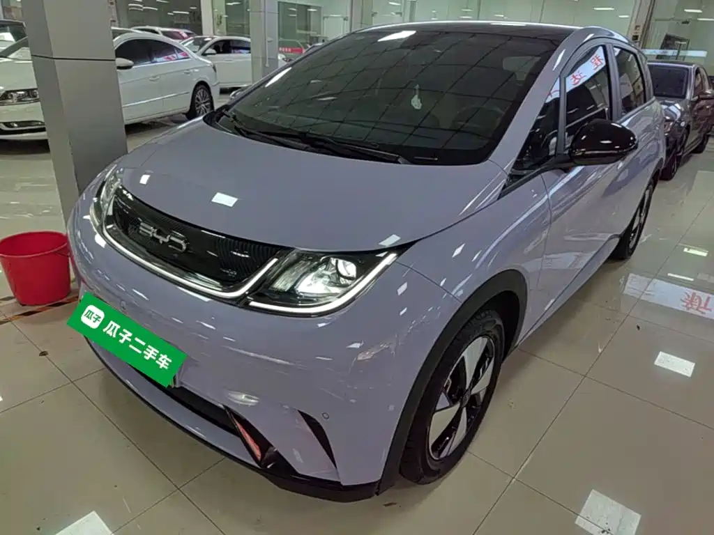 BYD Dolphin 2023 — фото 1