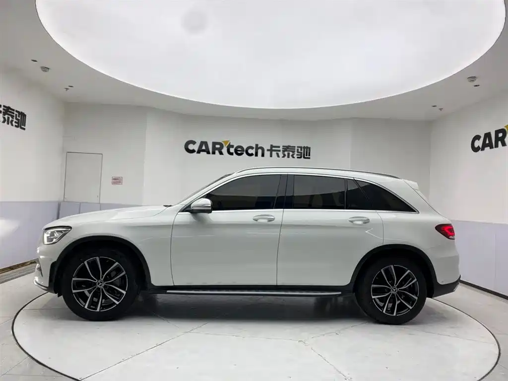 Mercedes-Benz GLC 2020 — фото 8