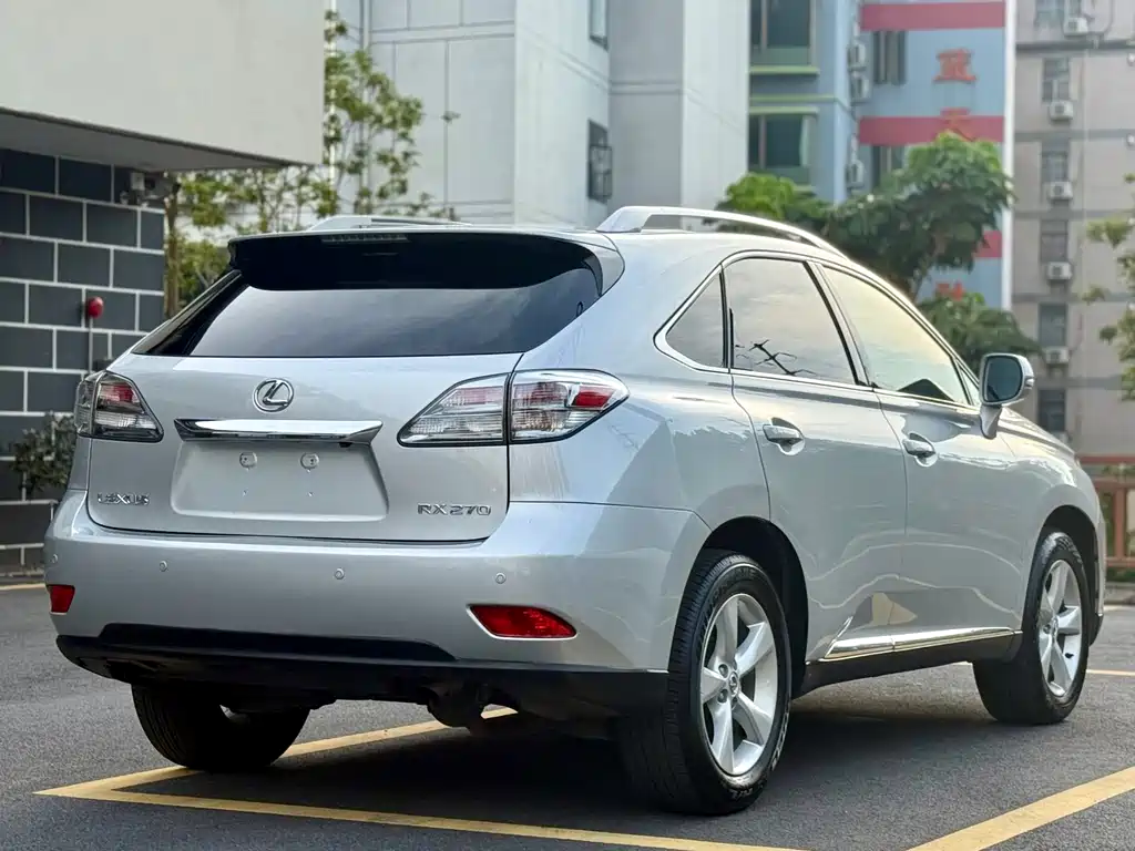 Lexus RX Classic 2011 — фото 6