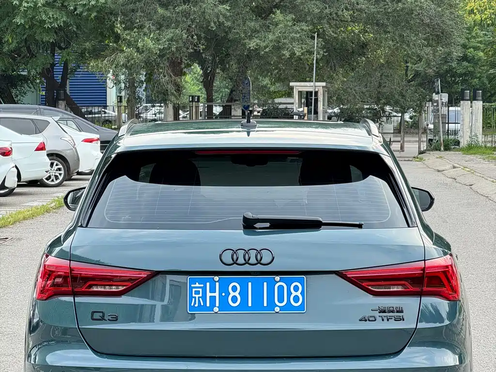 Audi Q3 2024 — фото 17