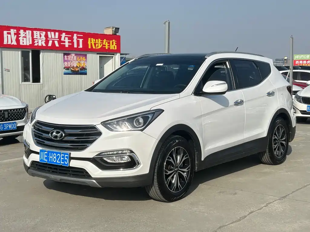 Hyundai Santa Fe 2018 — фото 1