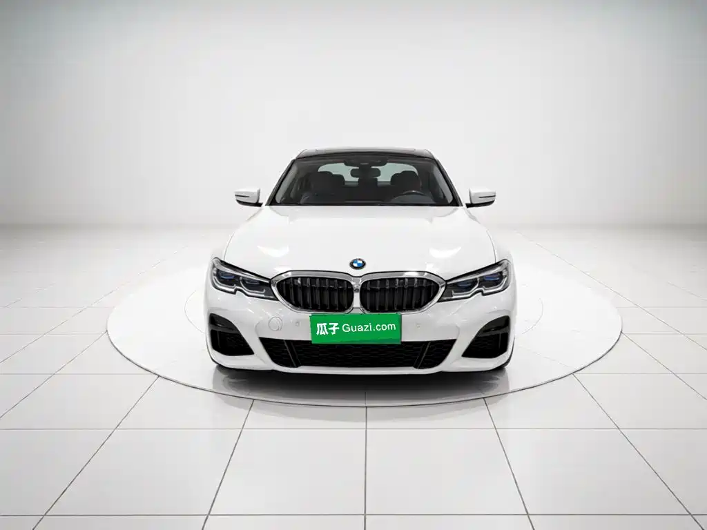 BMW 3 Series 2021 — фото 2