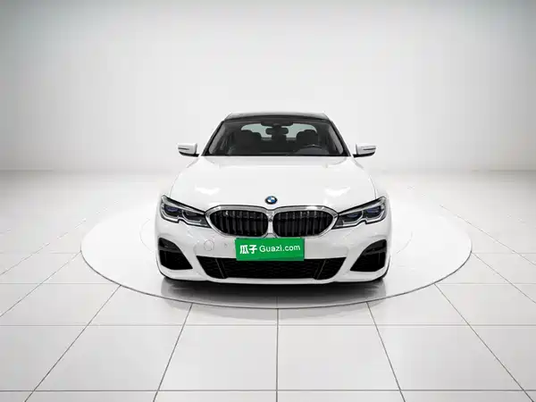 BMW 3 Series 2021