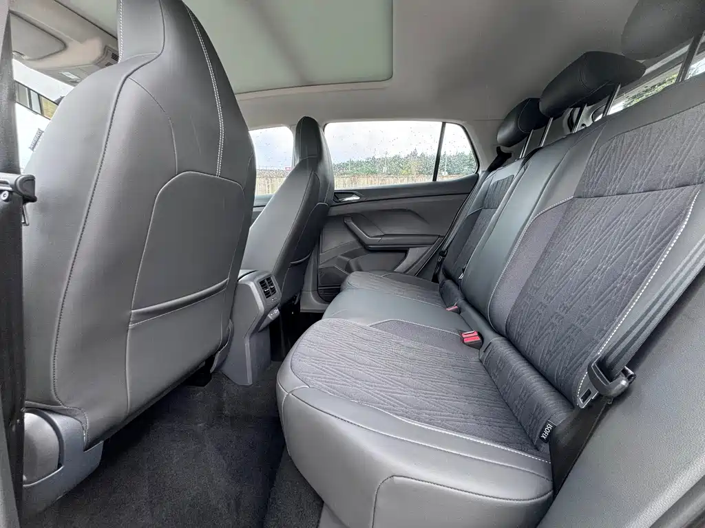 Volkswagen T-Cross 2021