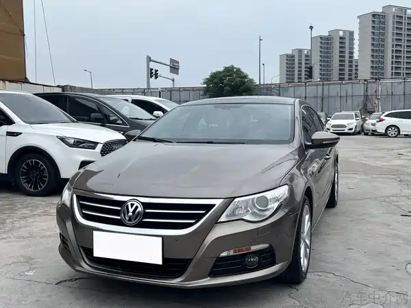 Volkswagen CC 2011