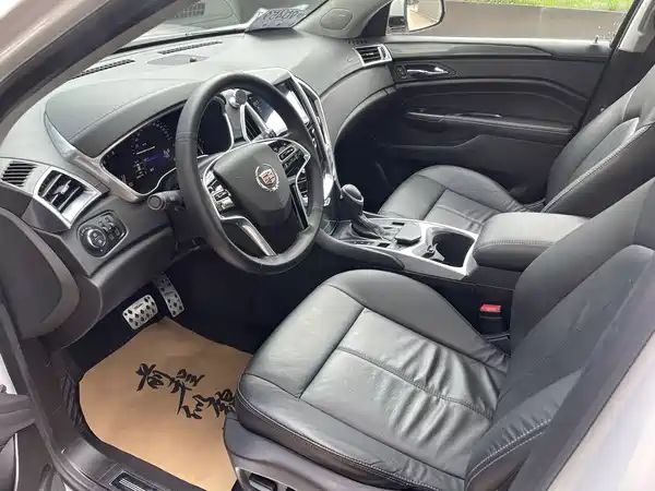 Cadillac SRX 2016