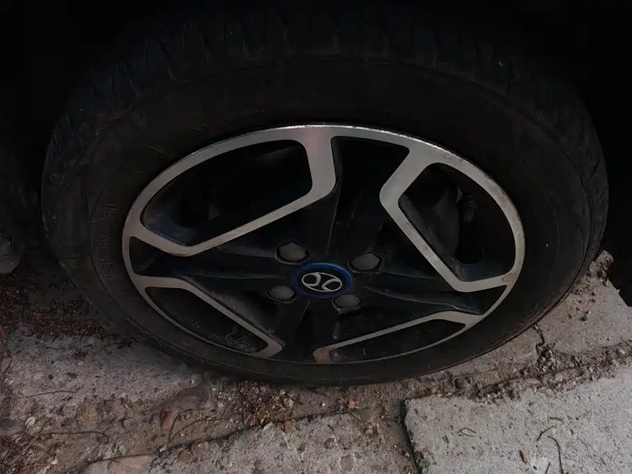 BAIC New Energy EC3 2021