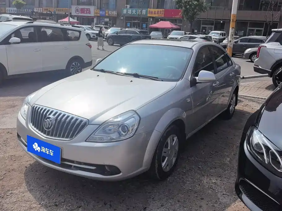Buick Excelle 2013