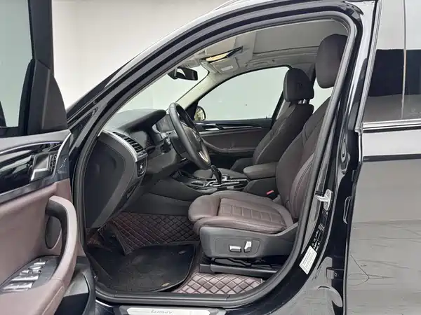 BMW X3 2021