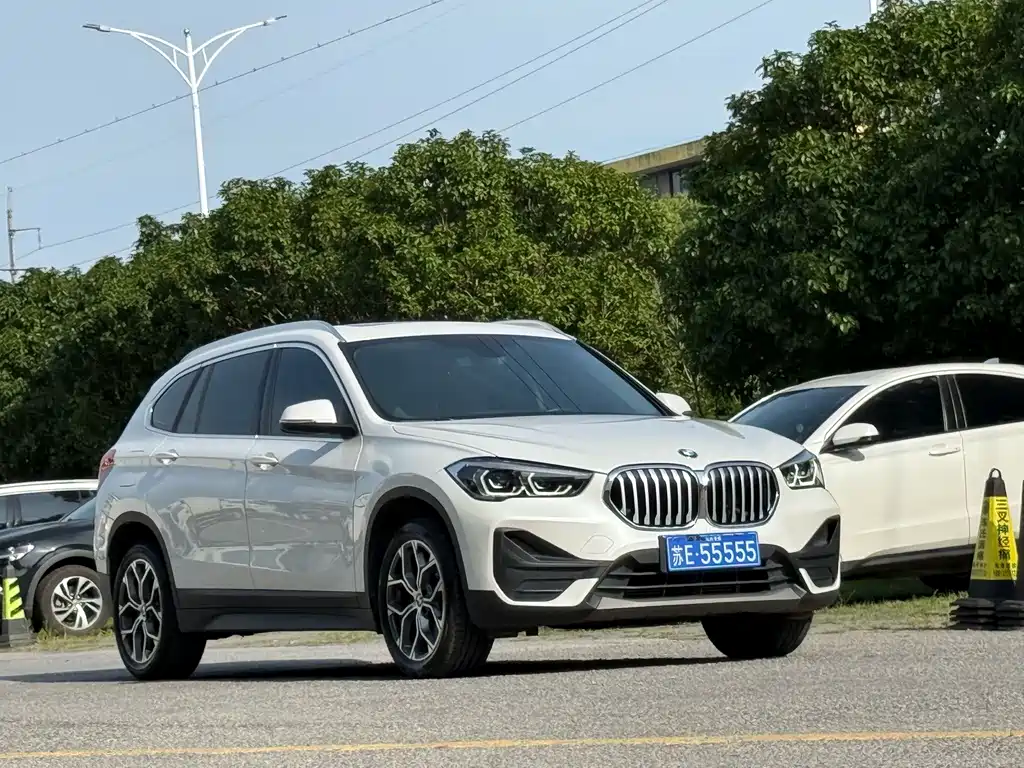 BMW X1 2021 — фото 29