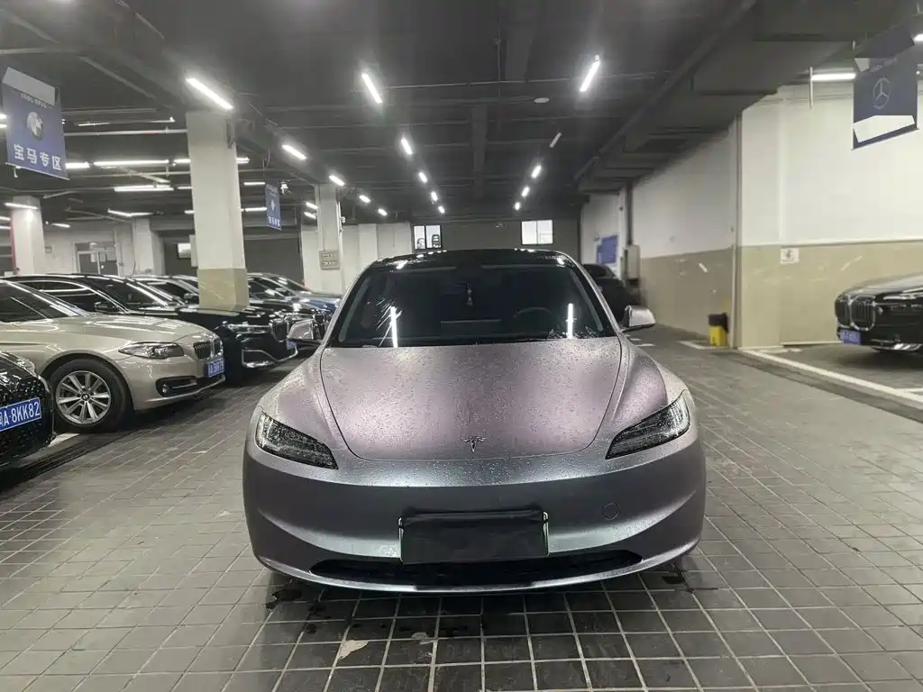 Tesla Model 3 2025 — фото 2